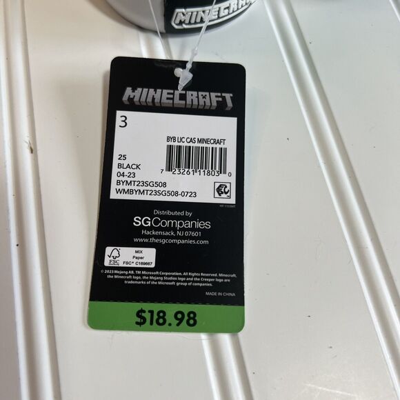 Minecraft  Big Boys Size 5 Canvas Slip-on Sneakers NWT - Picture 5 of 7